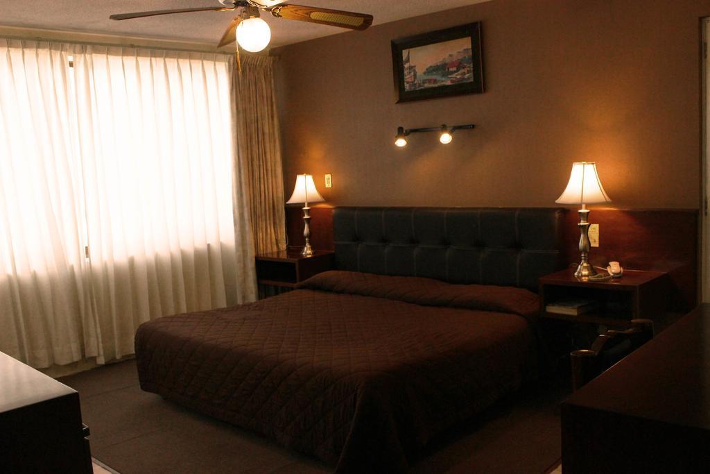 Hotel Flamingo Kristal Ирапуато Номер фото